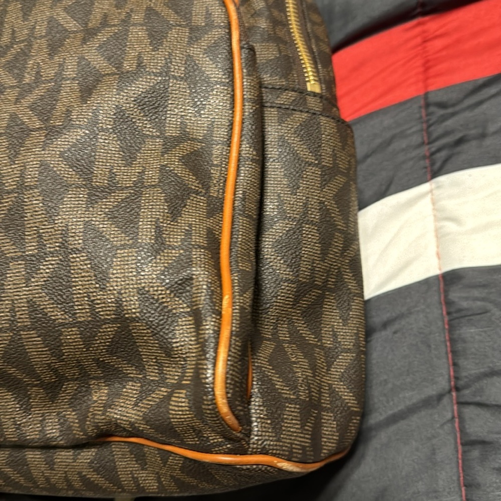 Michael Kors backpack - Picture 2 of 6